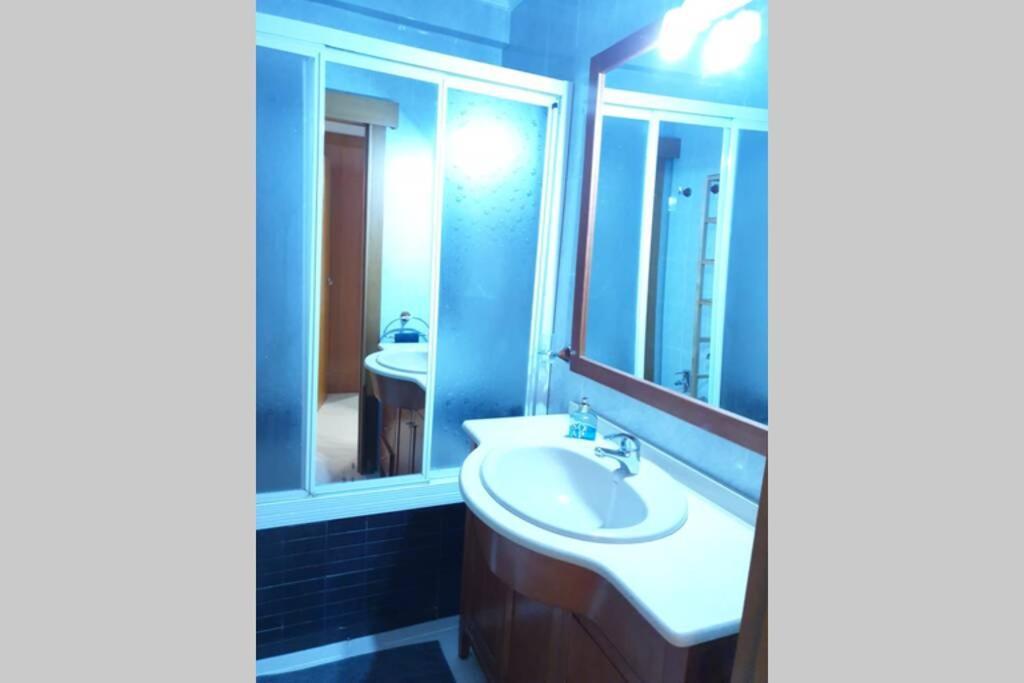 Beautiful And Cozy Apartment In Seville. Eksteriør billede